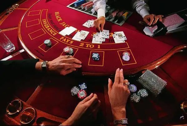 Hướng dẫn nạp tiền VND vào tài khoản bau cua trên điện thoại